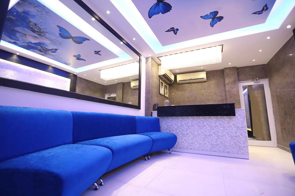 Hotel Shanti Palace West New Delhi Buitenkant foto