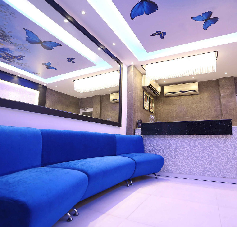 Hotel Shanti Palace West New Delhi Buitenkant foto